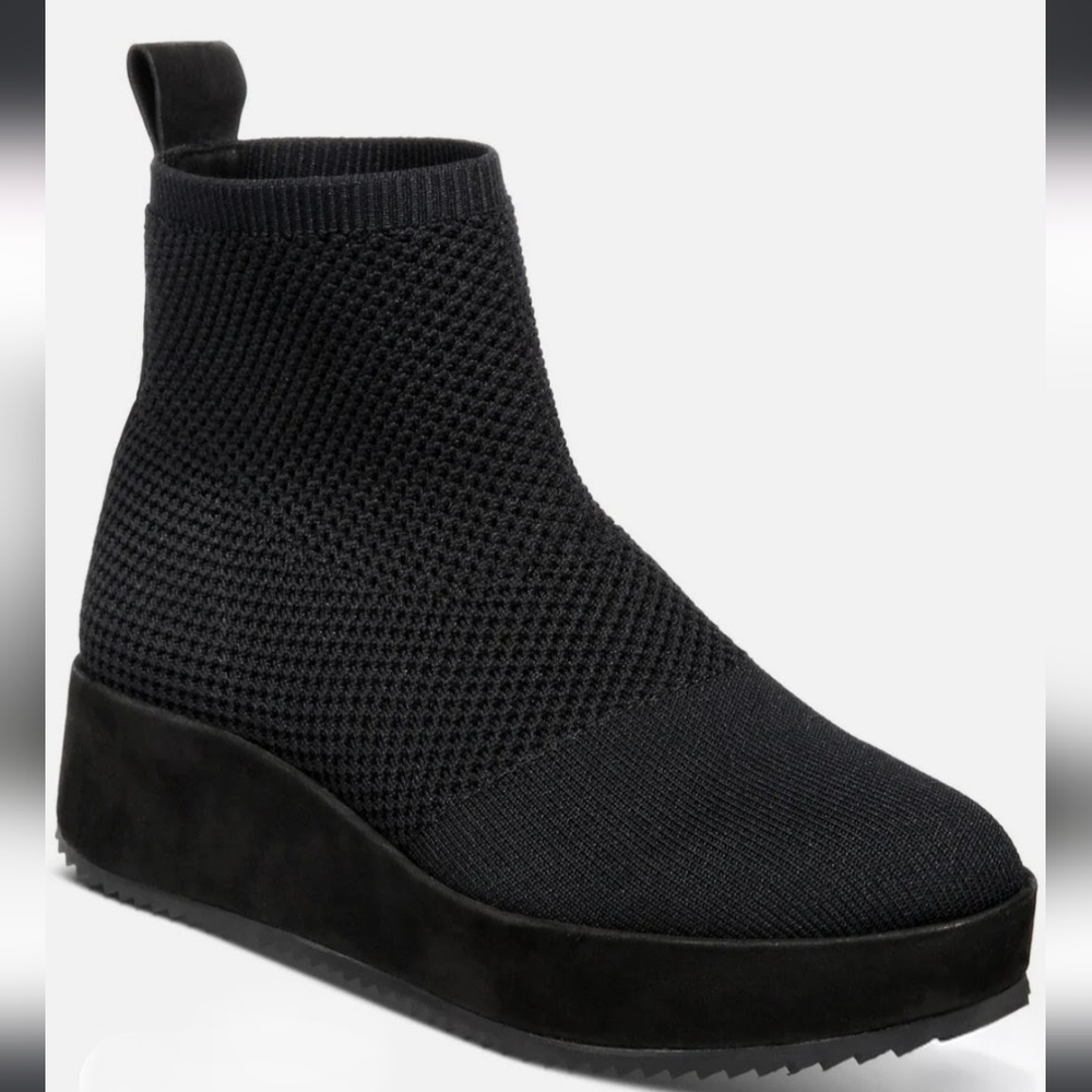 Eileen Fisher Women's Mars Knit Black Wedge Heel Booties New Size 7.5
